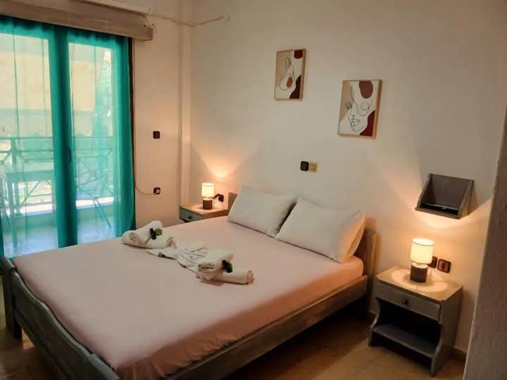 Hotel Akropolis Sívota Екстериор снимка